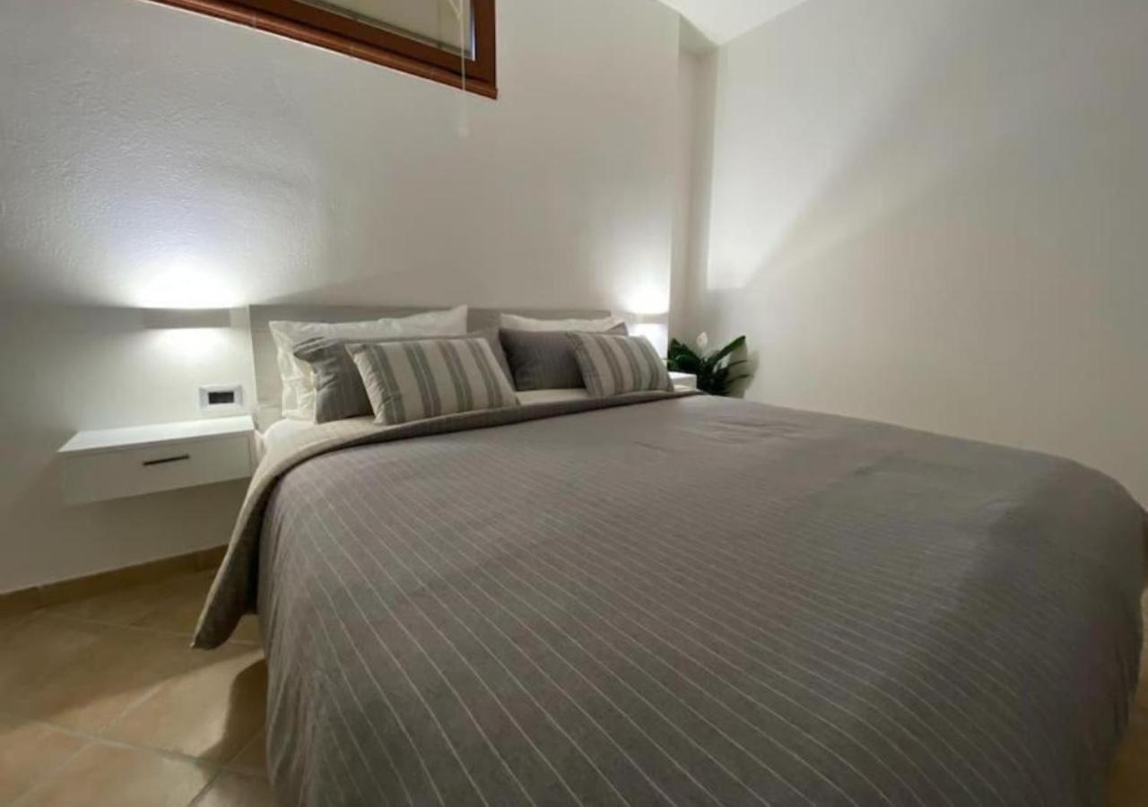 Loft Comodo Ed Elegante • Wi-Fi E Colazione Sanluri Kültér fotó