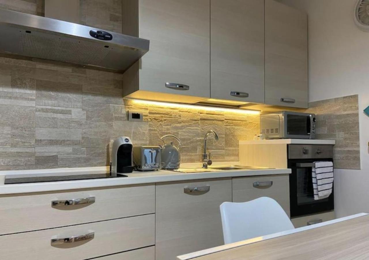 Loft Comodo Ed Elegante • Wi-Fi E Colazione Sanluri Kültér fotó